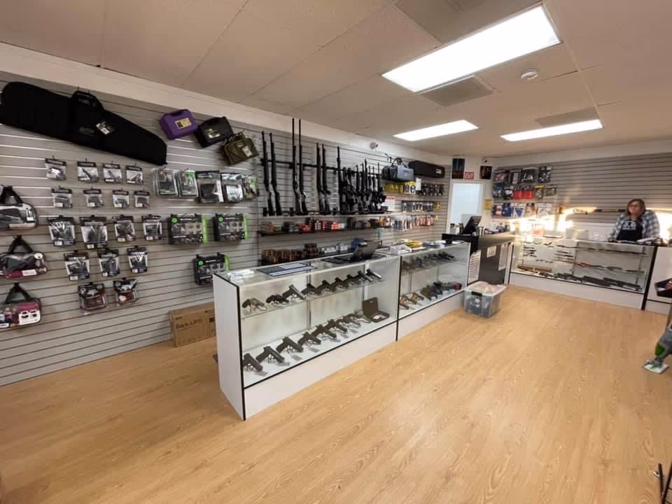 Outlaws Armory of Canyon Lake photo 3