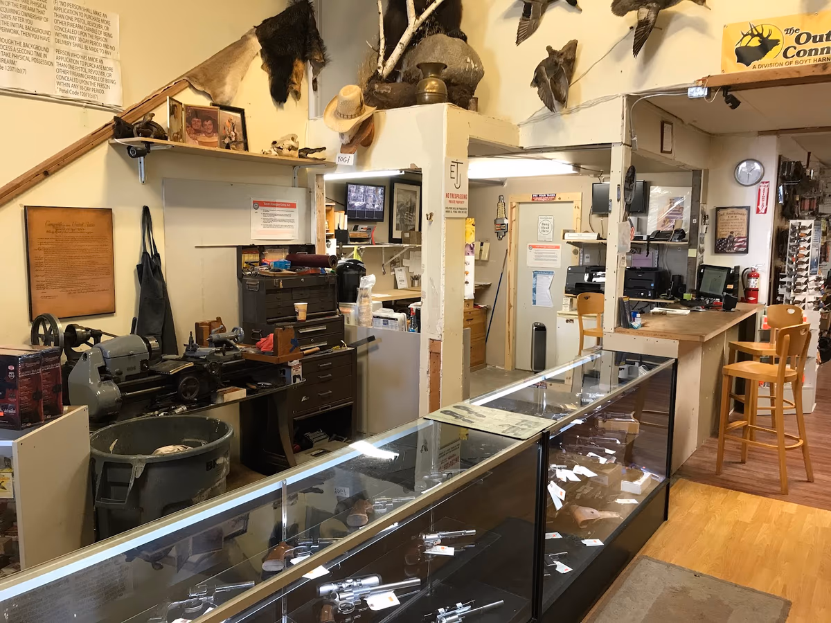 Perry's Sporting Goods, Inc. photo 3