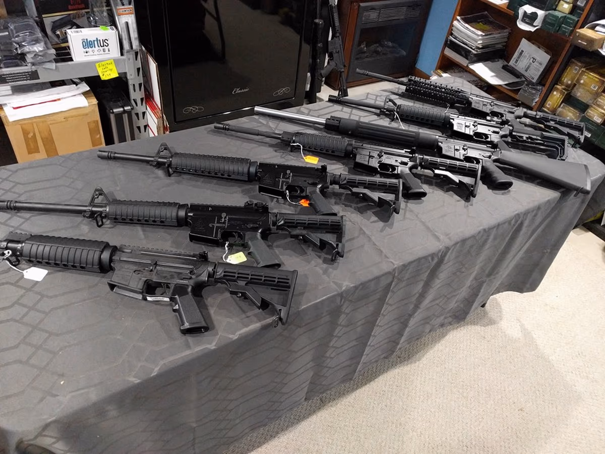 Pete's Gun & Sport Shop photo 2