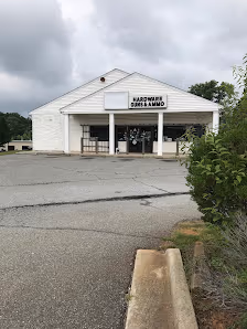Petrey's Guns & Hardware photo 3