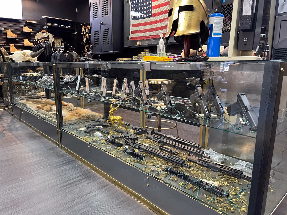 Praxis Tactical Hunting and Gun Shop photo 2