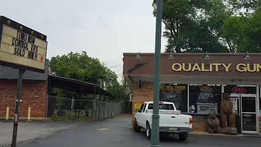 Quality Gun & Pawn photo 2