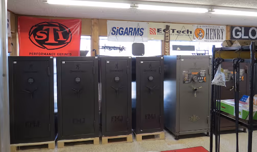Ray's Hardware & Sporting Goods photo 2