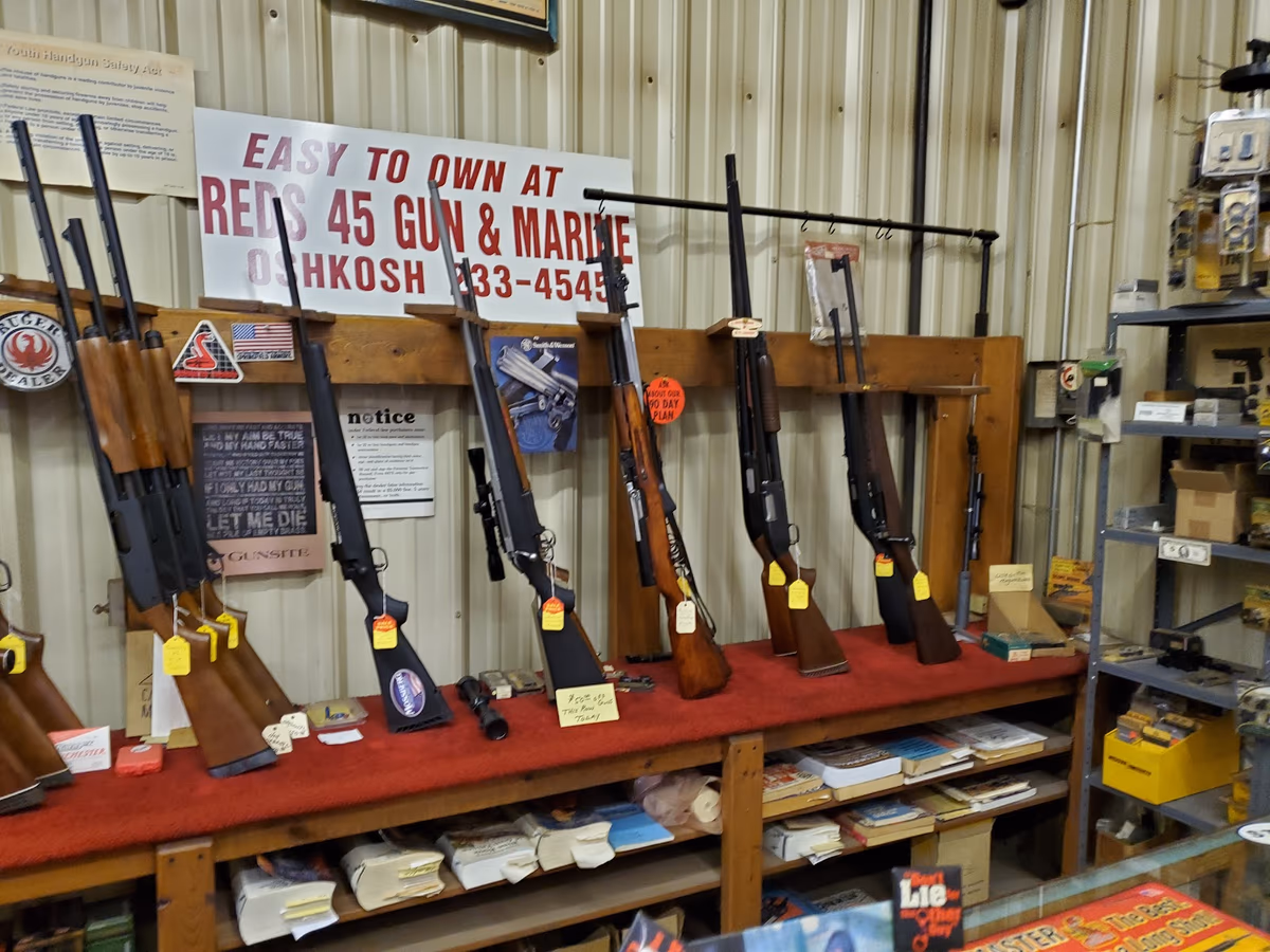 Red's 45 Gun & Marine photo 2