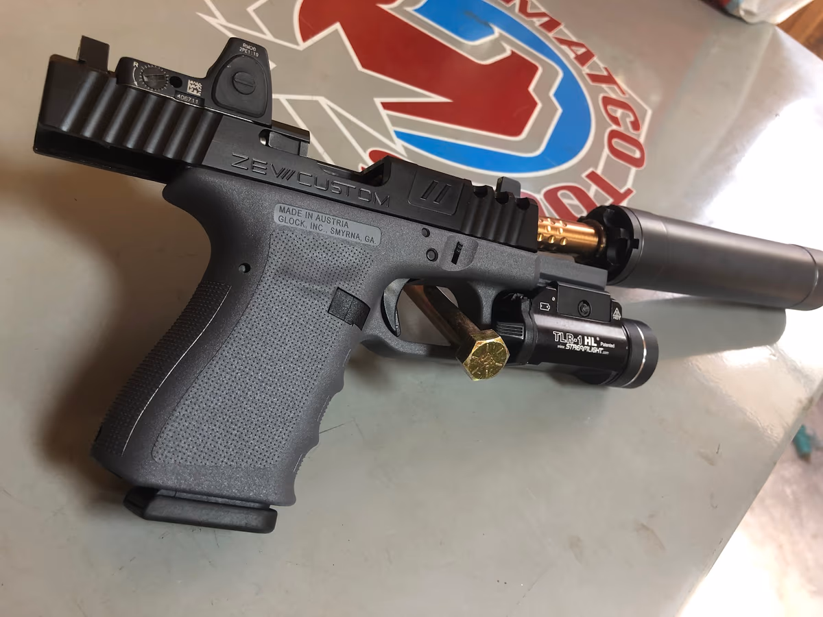 Richards Armory photo 2