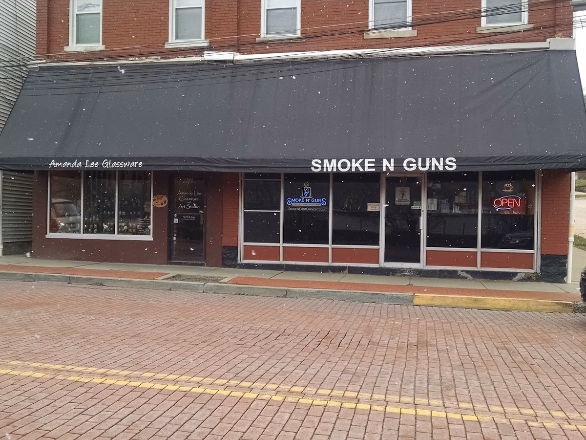 Smoke N Guns