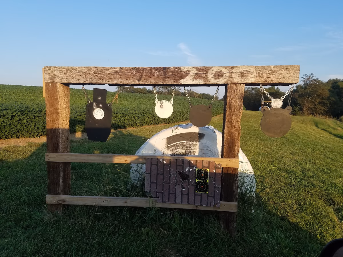 Smokin' Clays Gun Range