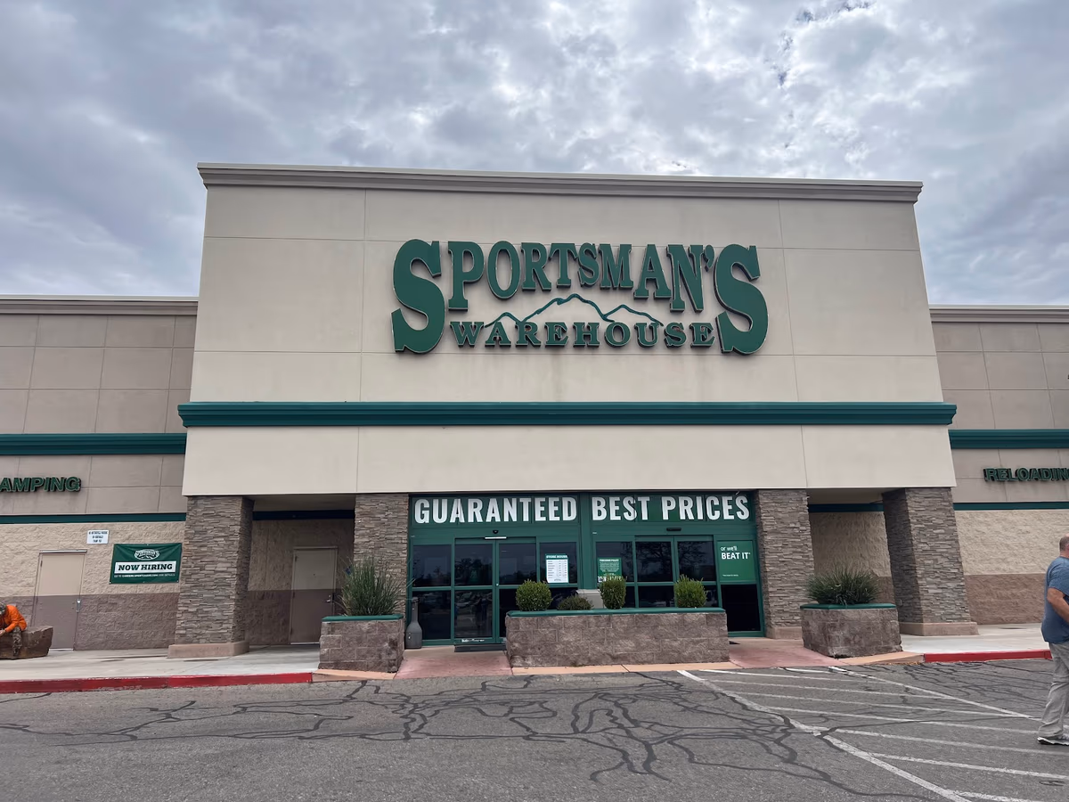 Sportsman's Warehouse
