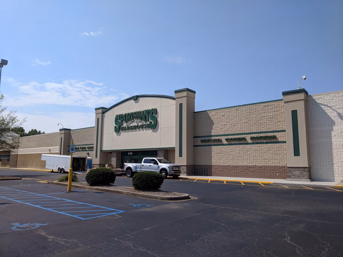 Sportsman's Warehouse photo 3