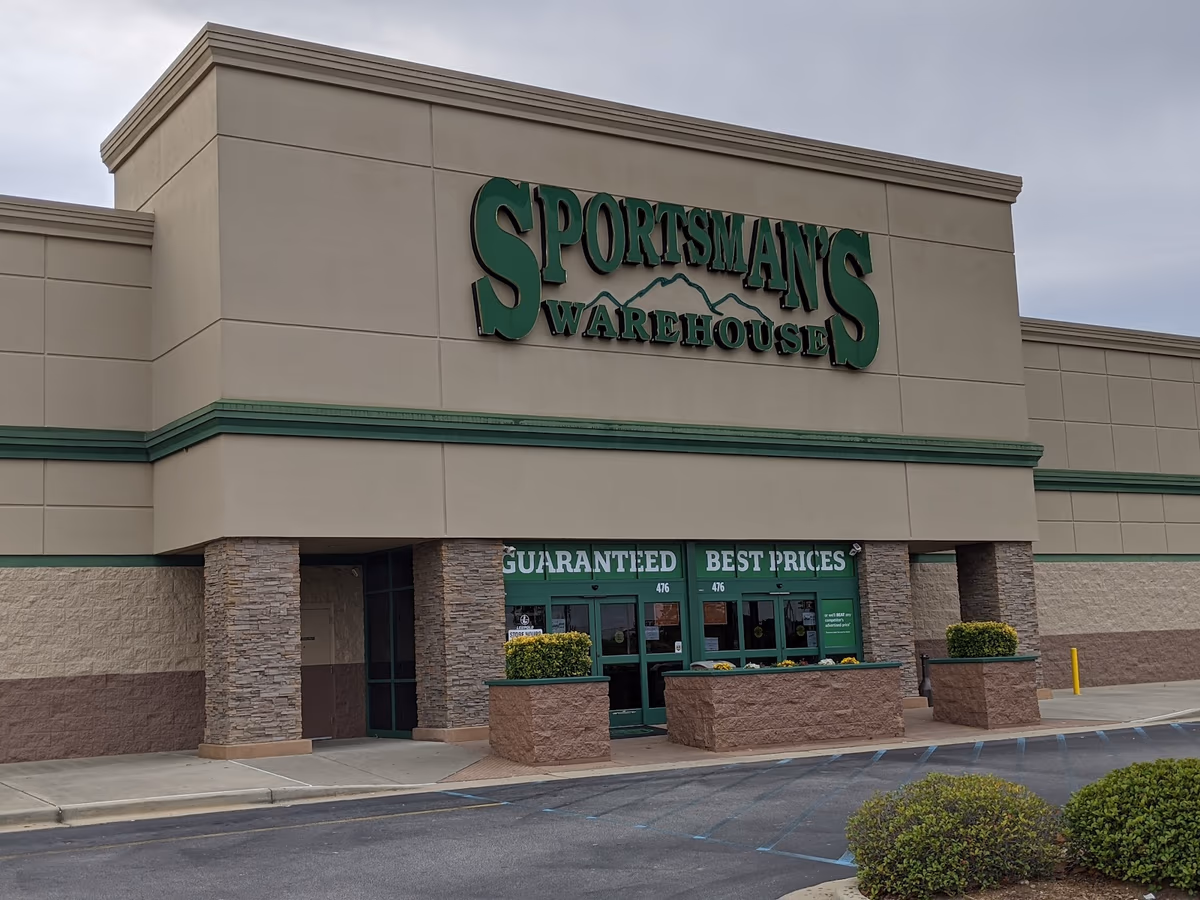 Sportsman's Warehouse photo 1