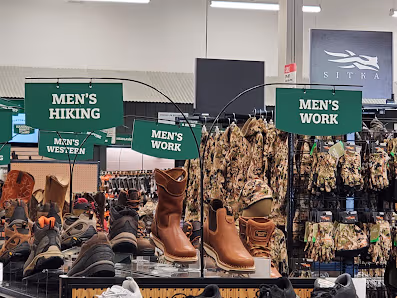 Sportsman's Warehouse photo 3