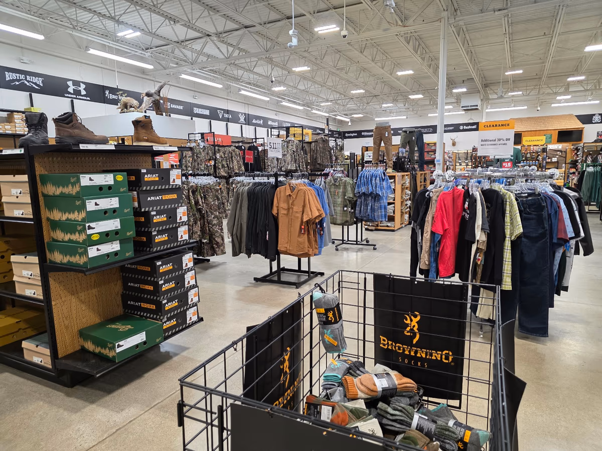 Sportsman's Warehouse photo 2