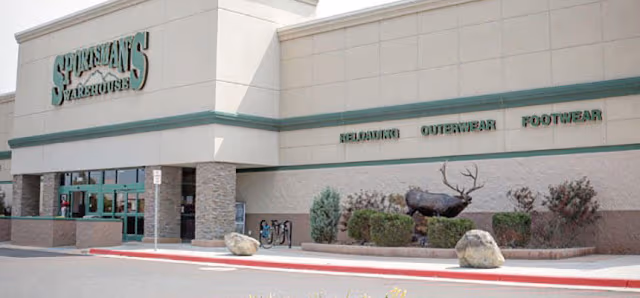 Sportsman's Warehouse photo 2