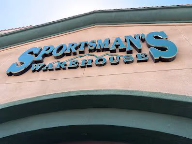 Sportsman's Warehouse photo 2