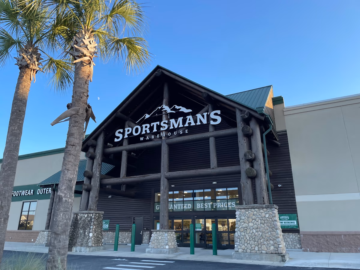 Sportsman's Warehouse photo 1