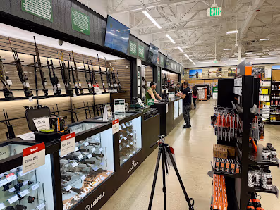 Sportsman's Warehouse photo 2