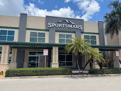 Sportsman's Warehouse photo 1