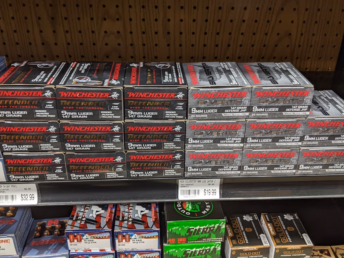 Sportsman's Warehouse photo 2