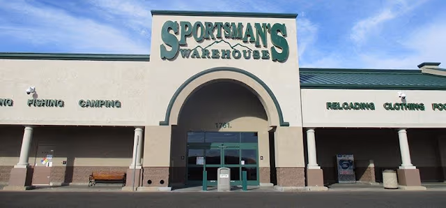 Sportsman's Warehouse photo 3