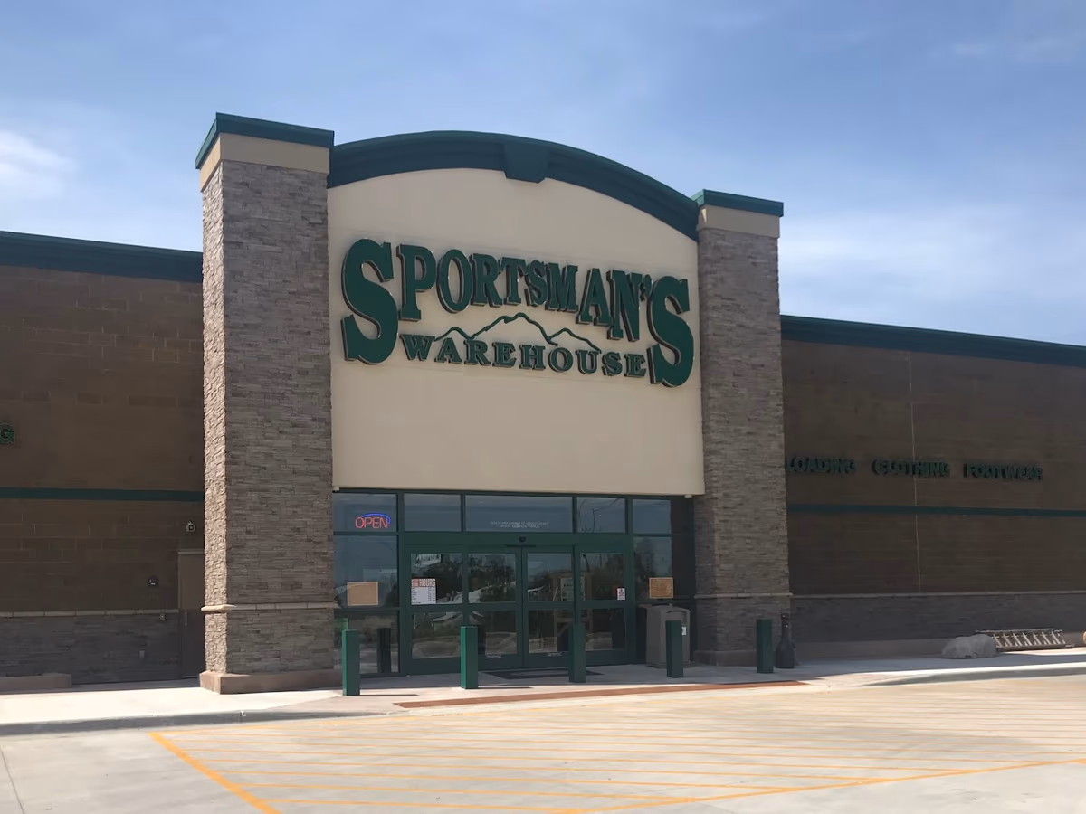 Sportsman's Warehouse