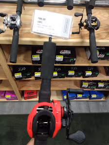 Sportsman's Warehouse photo 2