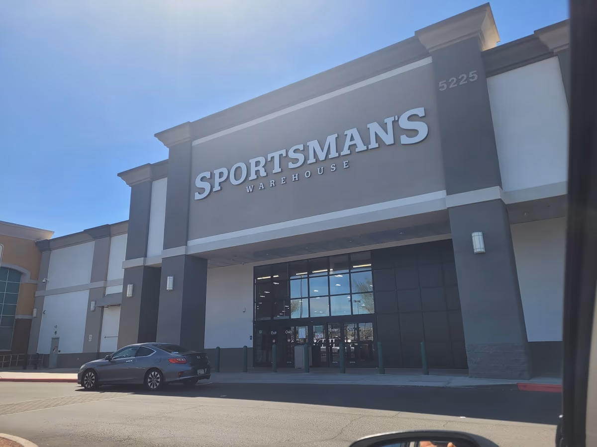 Sportsman's Warehouse