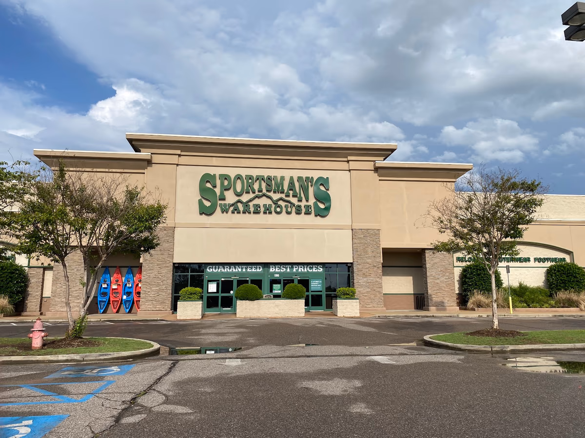 Sportsman's Warehouse photo 1