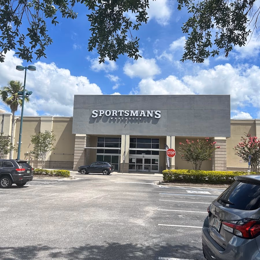 Sportsman's Warehouse photo 1