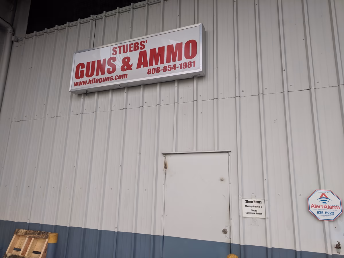 Stuebs Guns & Ammo