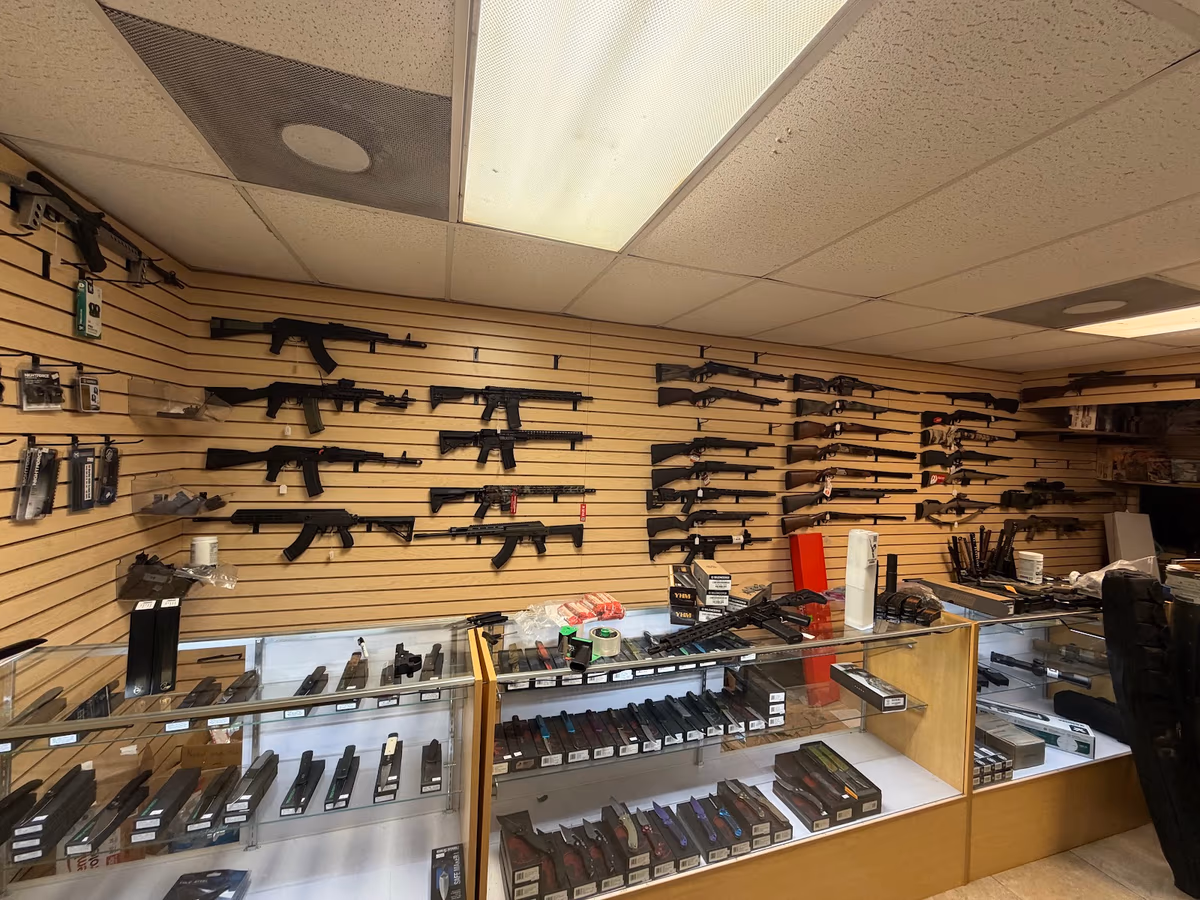 The Smoking Gun Nederland photo 2