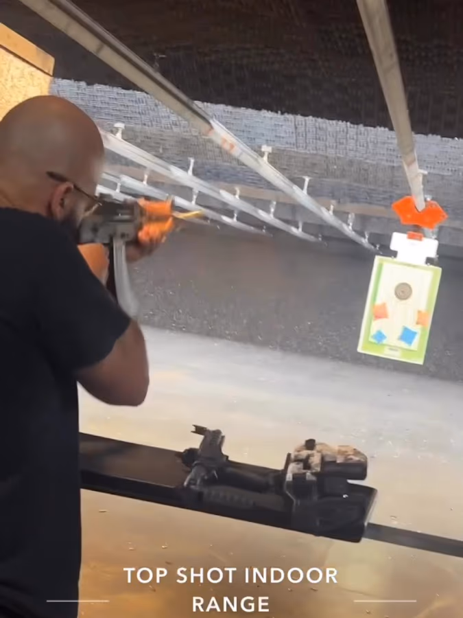 Top Shot Indoor Range and Guns photo 3