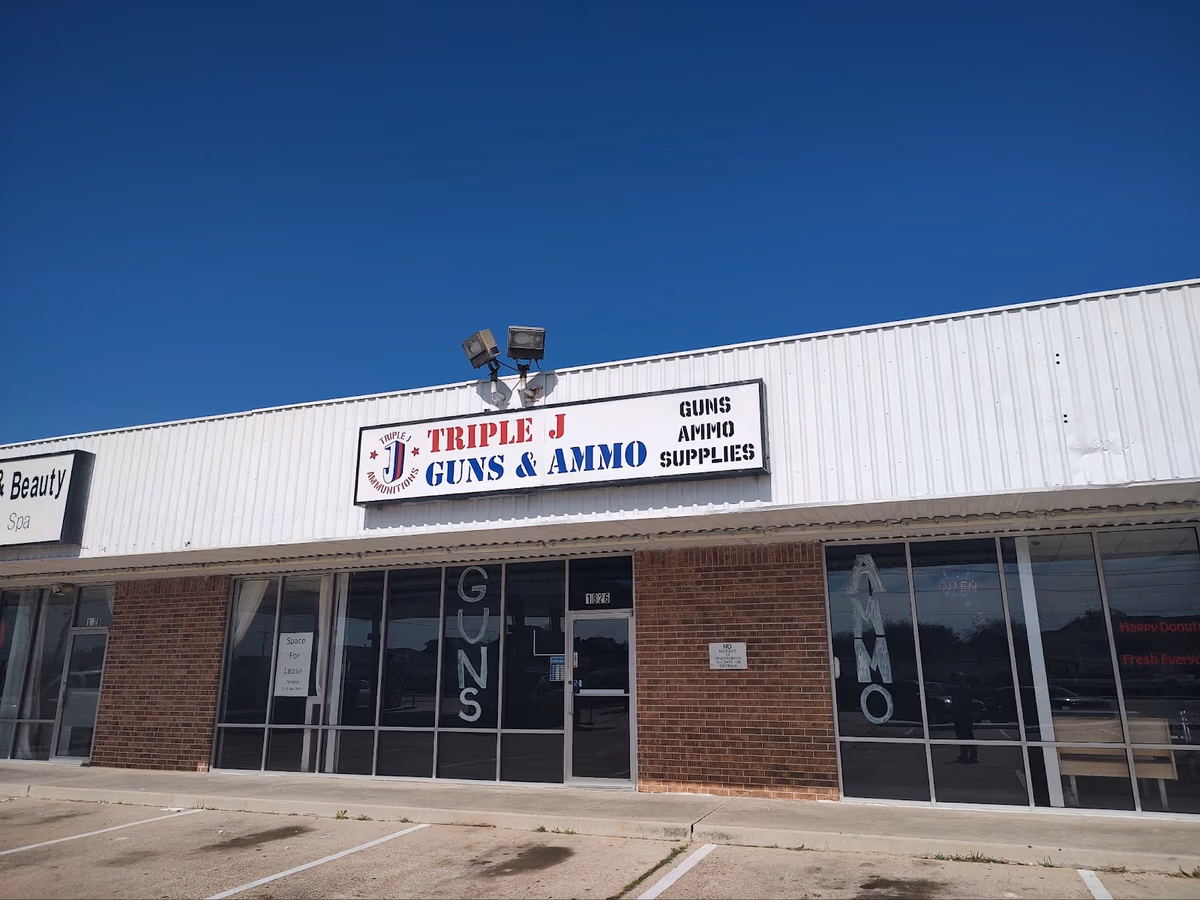 Triple J Guns & Ammo