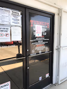 Turner's Outdoorsman-West Bakersfield photo 2