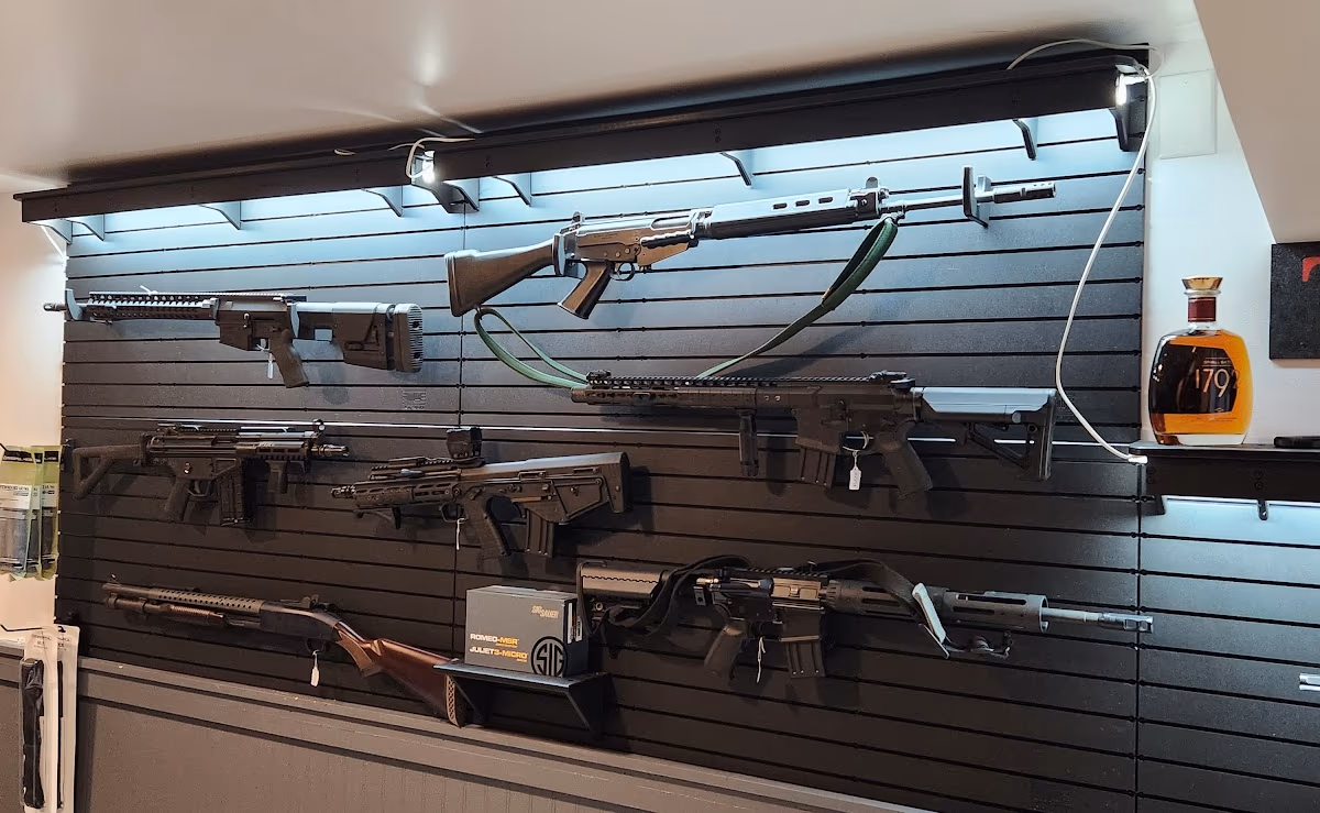 Virginia Citizens Armory photo 2