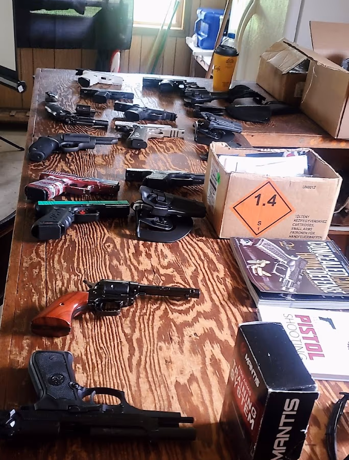 Whit The Hale Firearms LLC photo 2