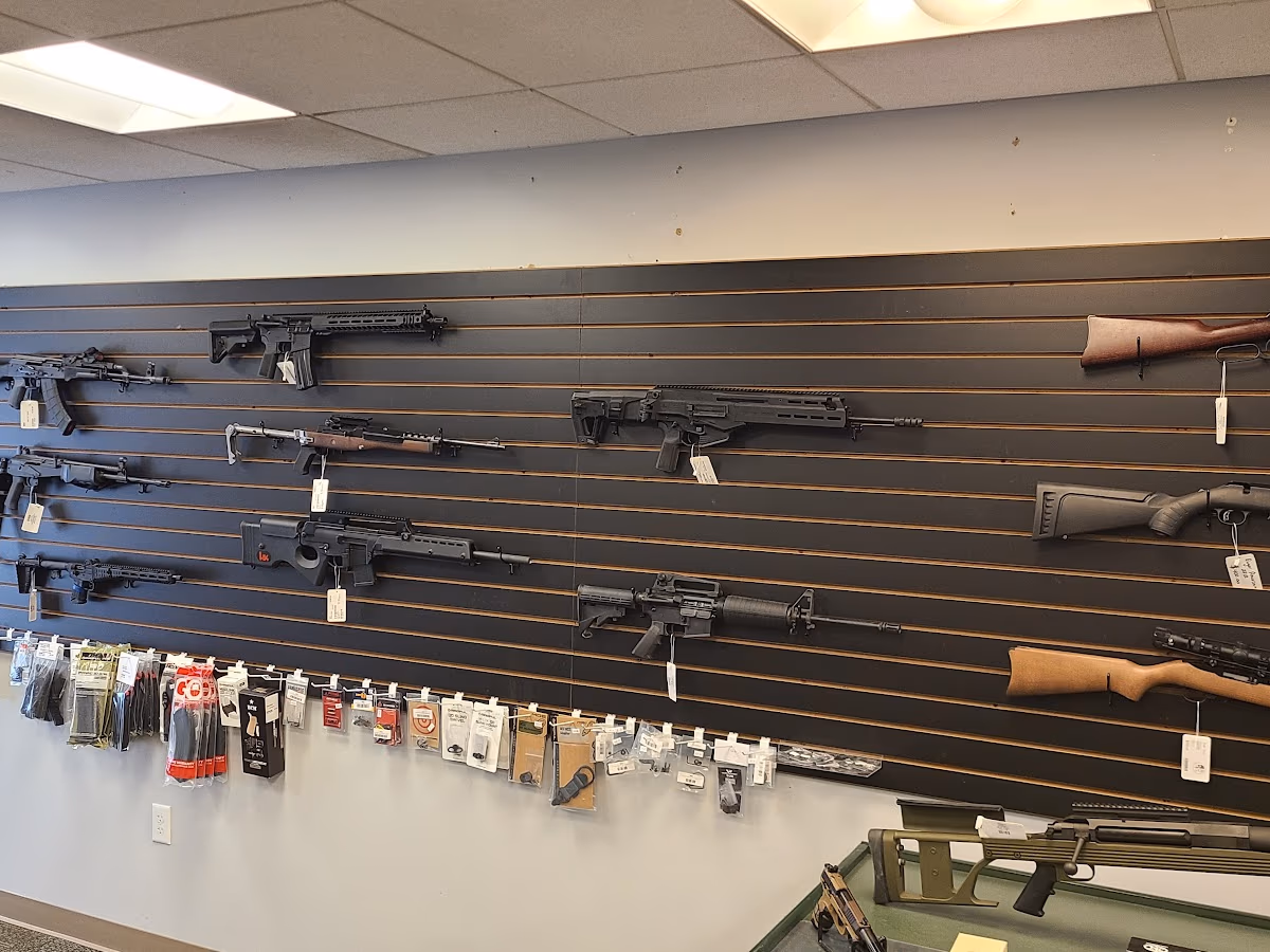 Zanesville Gun Shop , ZGunCave photo 2